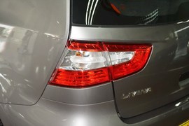 2013款日产骊威1.6XE手动舒适型