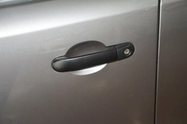 2013款日产骊威1.6XE手动舒适型