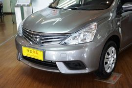 2013款日产骊威1.6XE手动舒适型