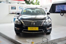 2014款日产天籁公爵2.5L