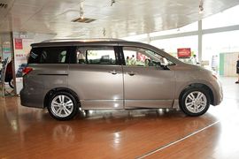 2015款日产贵士3.5L