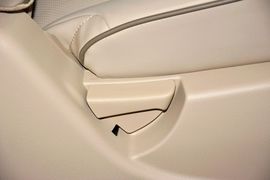 2015款日产贵士3.5L