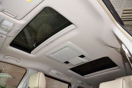 2015款日产贵士3.5L