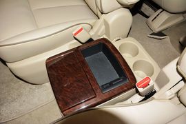 2015款日产贵士3.5L