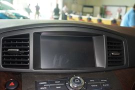 2015款日产贵士3.5L