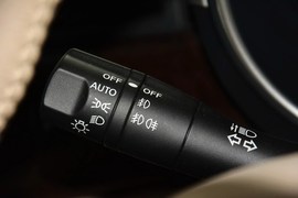 2015款日产贵士3.5L