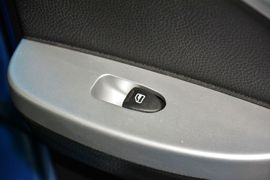 2012款力帆320冠军版1.3L标准型