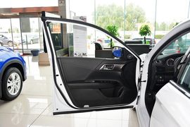 2015款本田雅阁2.0L