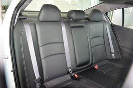 2015款本田雅阁2.0L