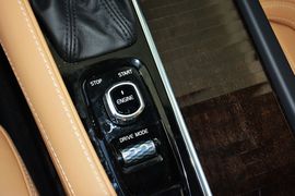 2015款沃尔沃XC90