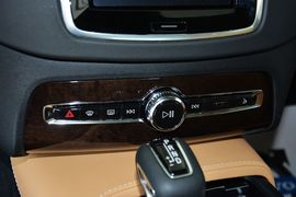 2015款沃尔沃XC90