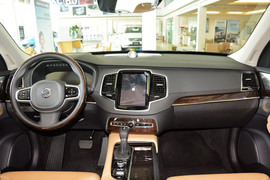 2015款沃尔沃XC90