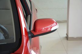 2015款长安悦翔V3