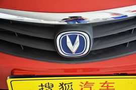 2015款长安悦翔V3
