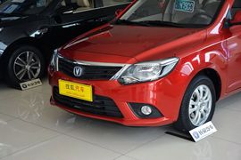 2015款长安悦翔V3
