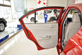 2015款长安悦翔V3