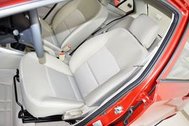 2015款长安悦翔V3