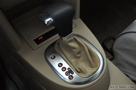 大众途安1.8T手自一体智尊版5座