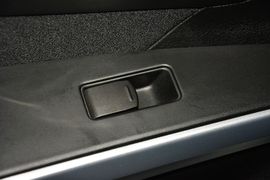 2014款铃木锋驭1.6手动进取型