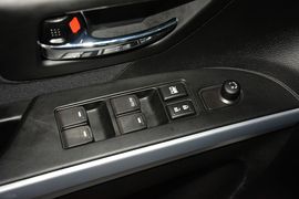 2014款铃木锋驭1.6手动进取型