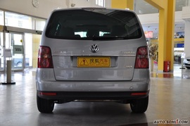 大众途安1.8T手自一体智尊版5座