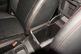 2014款铃木锋驭1.6手动进取型