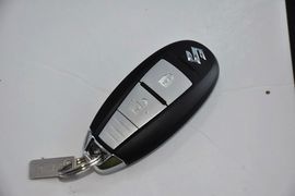 2014款铃木锋驭1.6手动进取型
