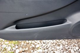 2015款铃木奥拓1.0L自动限定版