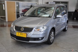 大众途安1.8T手自一体智尊版5座