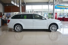 2015款斯柯达明锐旅行版1.8T逸享版