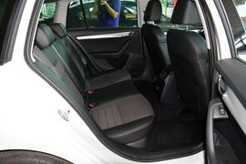 2015款斯柯达明锐旅行版1.8T逸享版