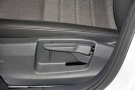 2015款斯柯达明锐旅行版1.8T逸享版