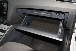 2015款斯柯达明锐旅行版1.8T逸享版