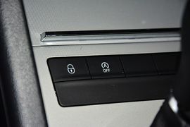 2015款斯柯达明锐旅行版1.8T逸享版