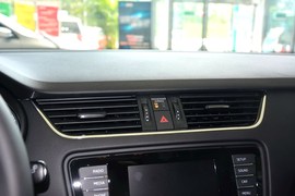 2015款斯柯达明锐旅行版1.8T逸享版