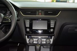 2015款斯柯达明锐旅行版1.8T逸享版