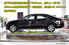 2010款丰田新皇冠3.0L