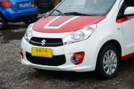 2015款铃木奥拓1.0L手动限定版
