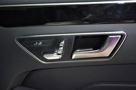 2015款奔驰E260L运动时尚型