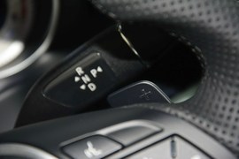2015款奔驰E260L运动时尚型