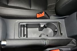 2015款大众速腾1.6L手动舒适型