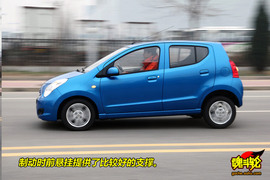 2009款长安铃木新奥拓1.0自动豪华型