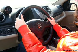 2009款长安铃木新奥拓1.0自动豪华型