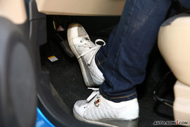 2009款长安铃木新奥拓1.0自动豪华型