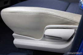 2009款长安铃木新奥拓1.0自动豪华型