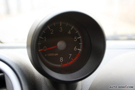 2009款长安铃木新奥拓1.0自动豪华型