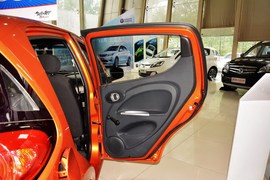 2012款长安奔奔mini