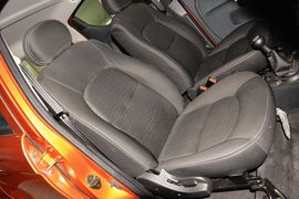 2012款长安奔奔mini