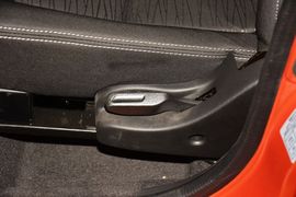 2012款长安奔奔mini