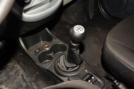 2012款长安奔奔mini